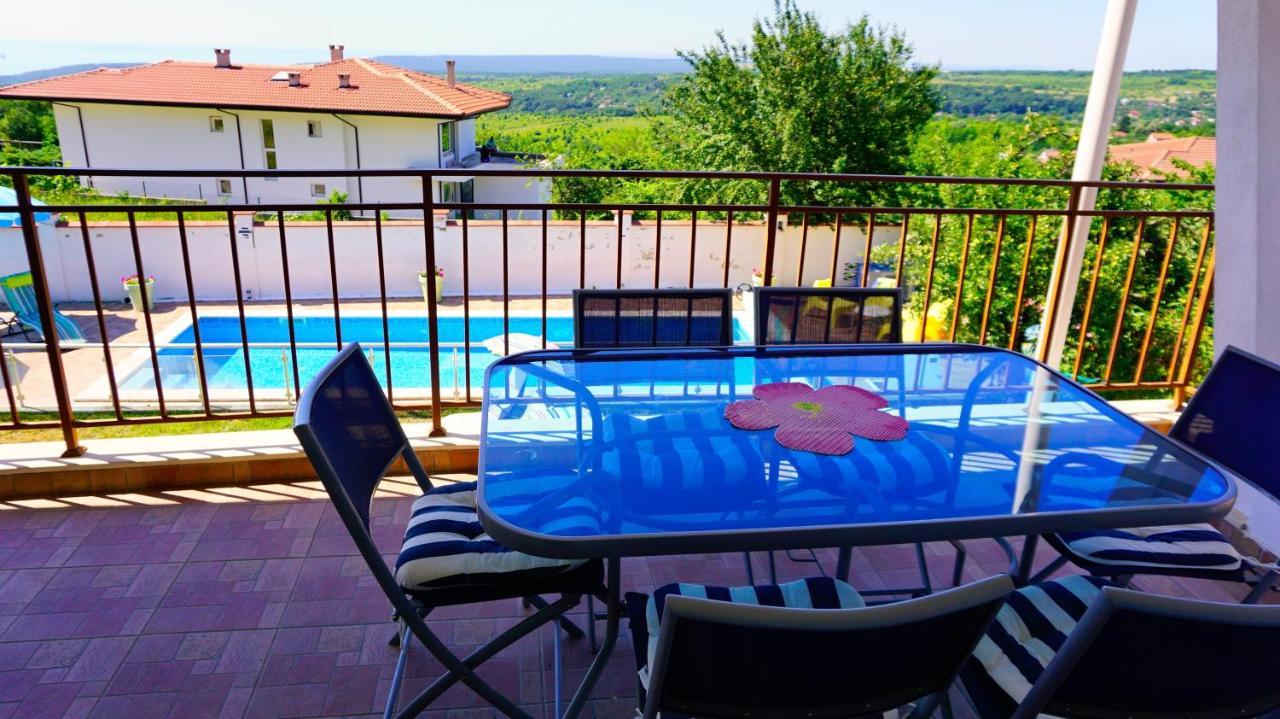 Вила Сънрайз - Villa Sunrise Varna Extérieur photo